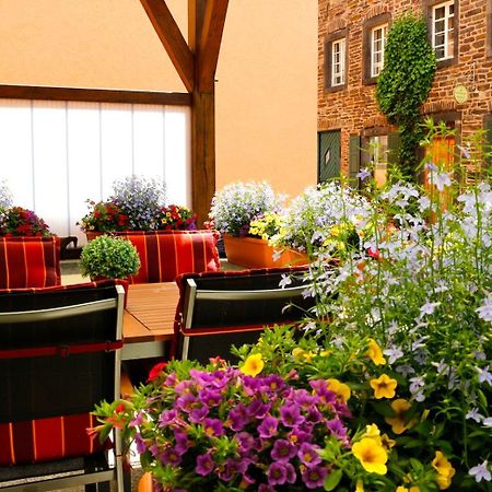 Studio Apartment Am Historischen Matthiasturm Neef Екстер'єр фото