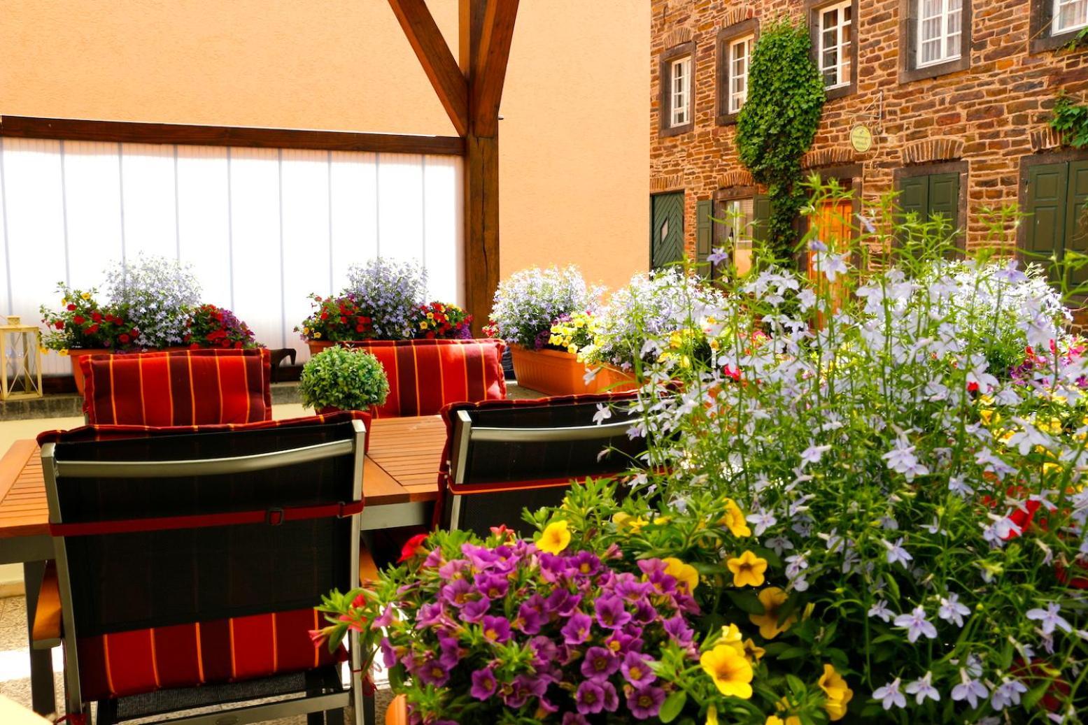 Studio Apartment Am Historischen Matthiasturm Neef Екстер'єр фото