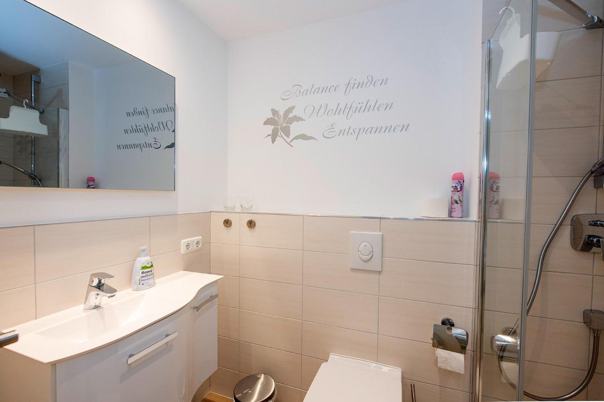 Studio Apartment Am Historischen Matthiasturm Neef Екстер'єр фото